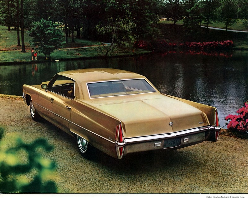 1970 Cadillac Brochure Page 26